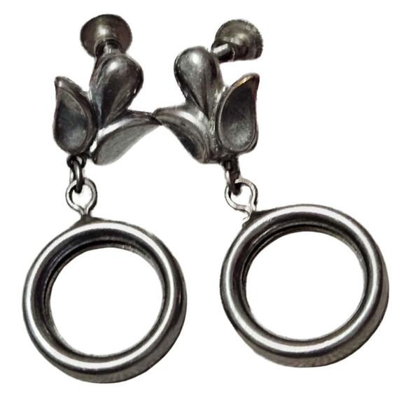 1950s Vintage Flower Dangling Loop Clip On Earrings Silver Tone Twist On Closure - Picture 2 of 7